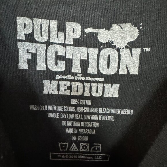 Pulp Fiction Uma Thurman's Mia Wallace Movie Poster Tee M - Picture 4 of 4